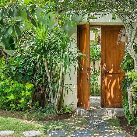 4S Villas At Seminyak Square Buitenkant foto