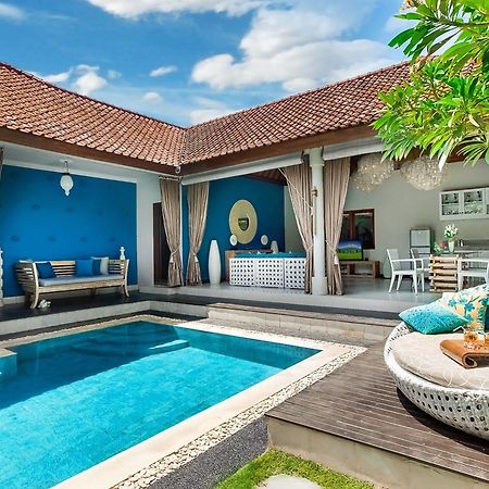 4S Villas At Seminyak Square Buitenkant foto