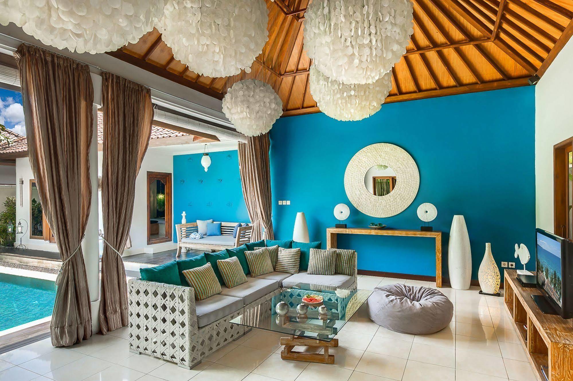 4S Villas At Seminyak Square Buitenkant foto